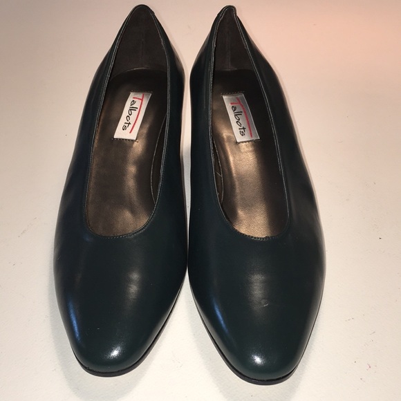 Talbots Spruce Green Heels NIB - Picture 15 of 16